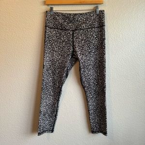 Women’s Zyia Print Cropped Leggings Size 12